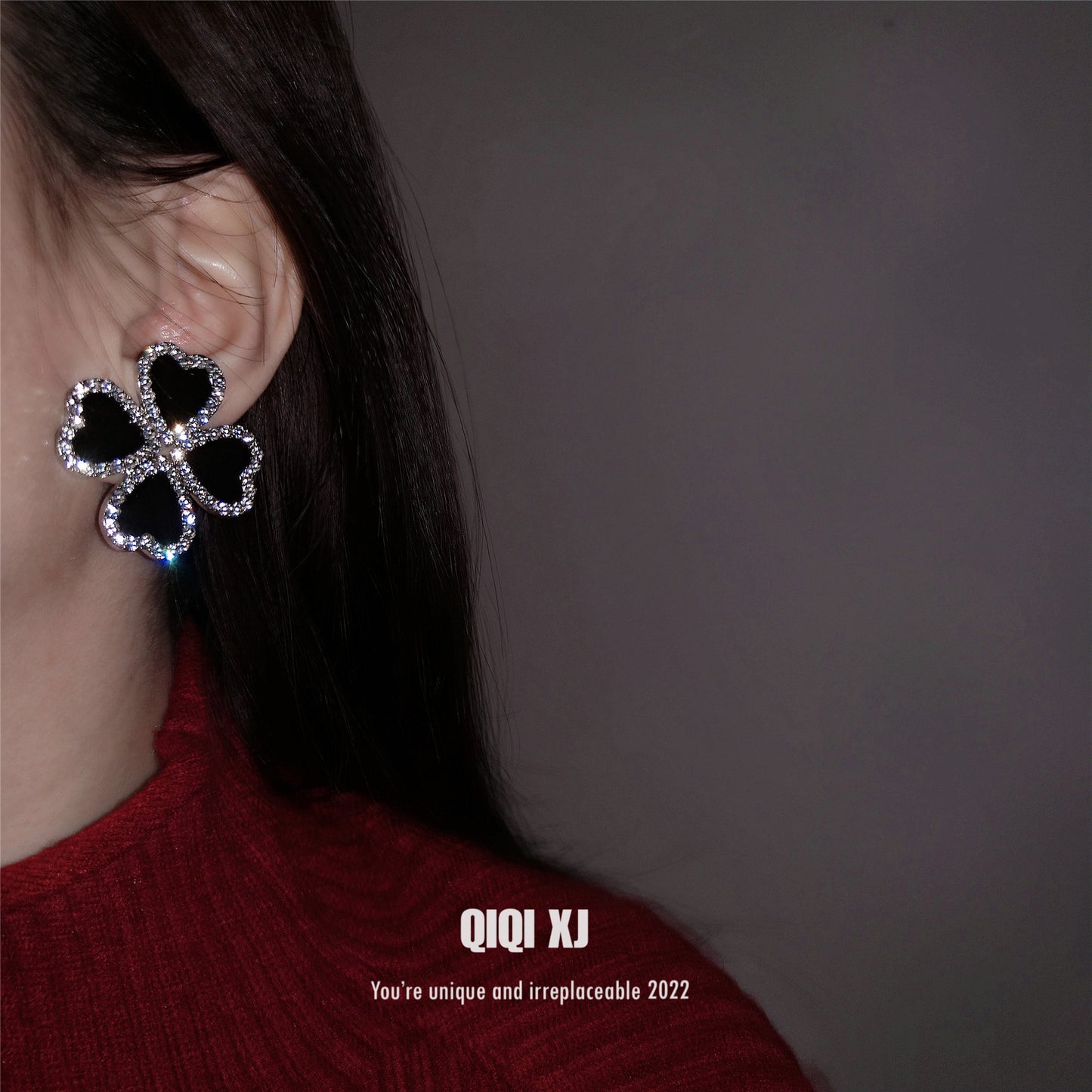 Black Drop Flower Inlaid With Rhinestone Earrings