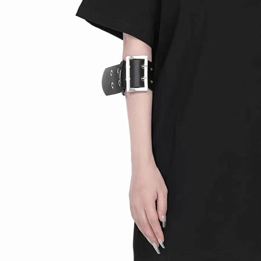 Arm Matching Single Leather Armband Retro Punk Bracelet