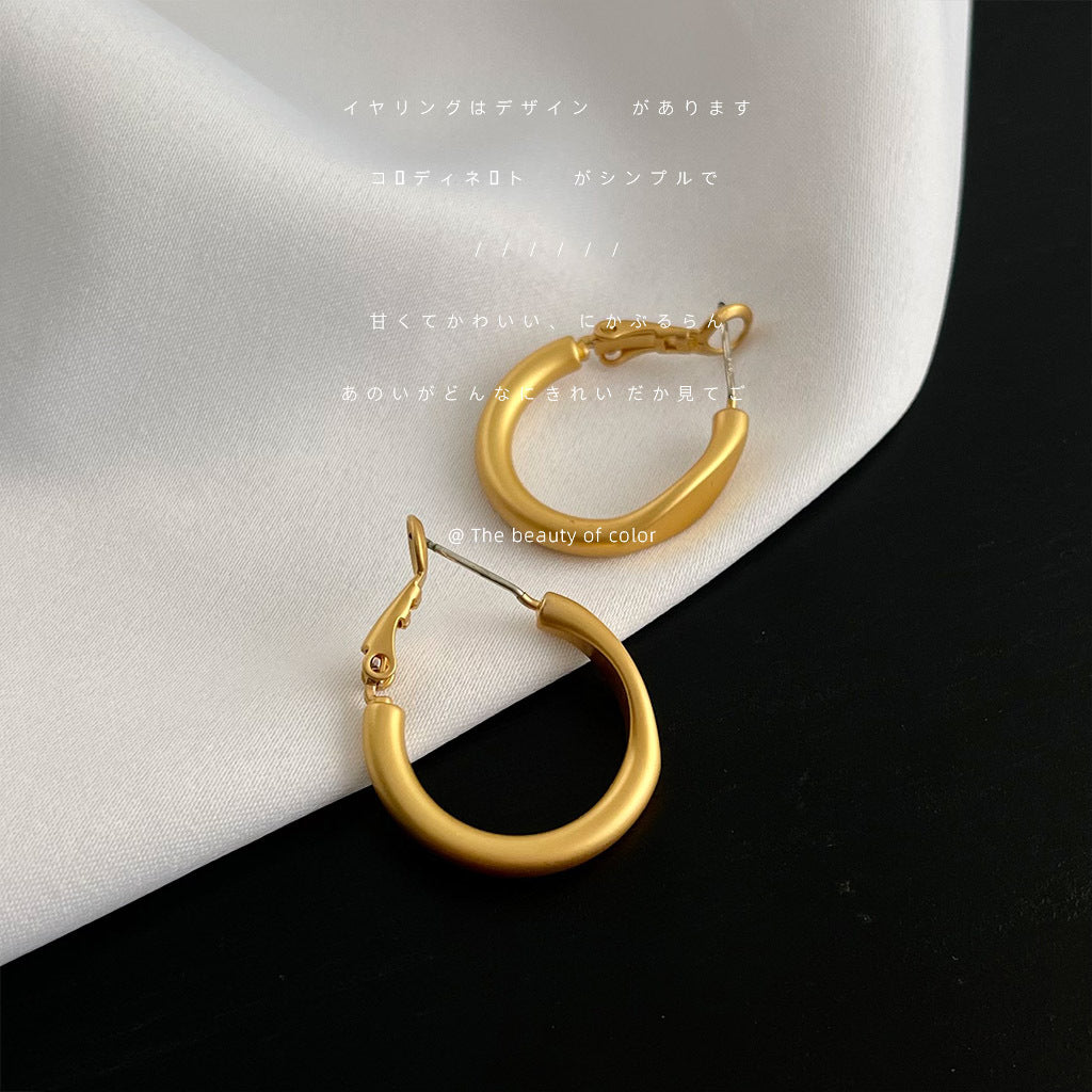 Women's Cold Style Simple Glossy Clip Korean Ear Buckle