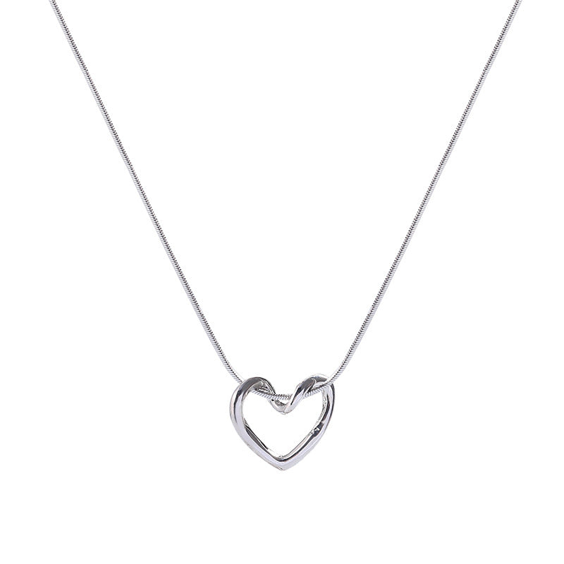 Steel Niche Hollow Heart Female Versatile Necklaces