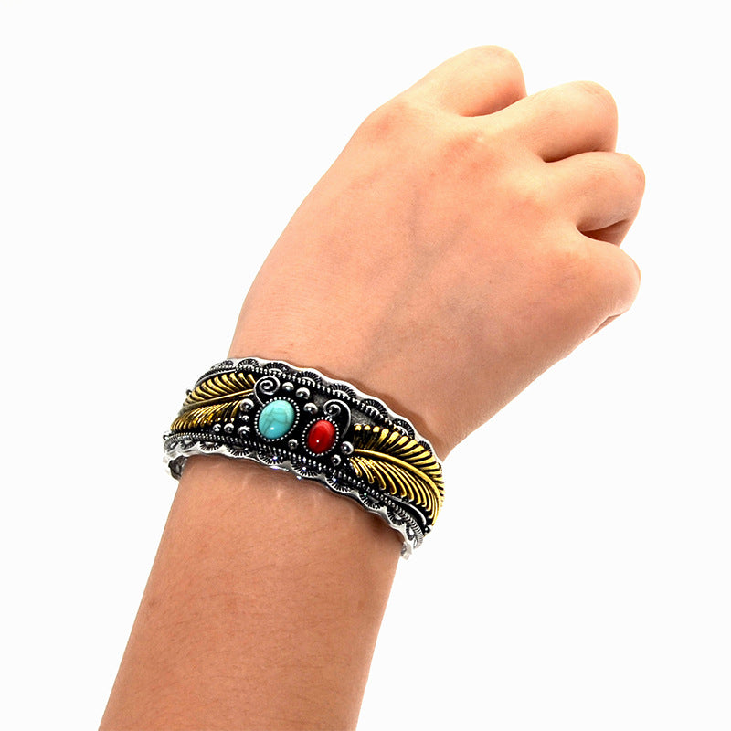 Women's Navajo Style Oval Turquoise Retro Two-tone Bracelets