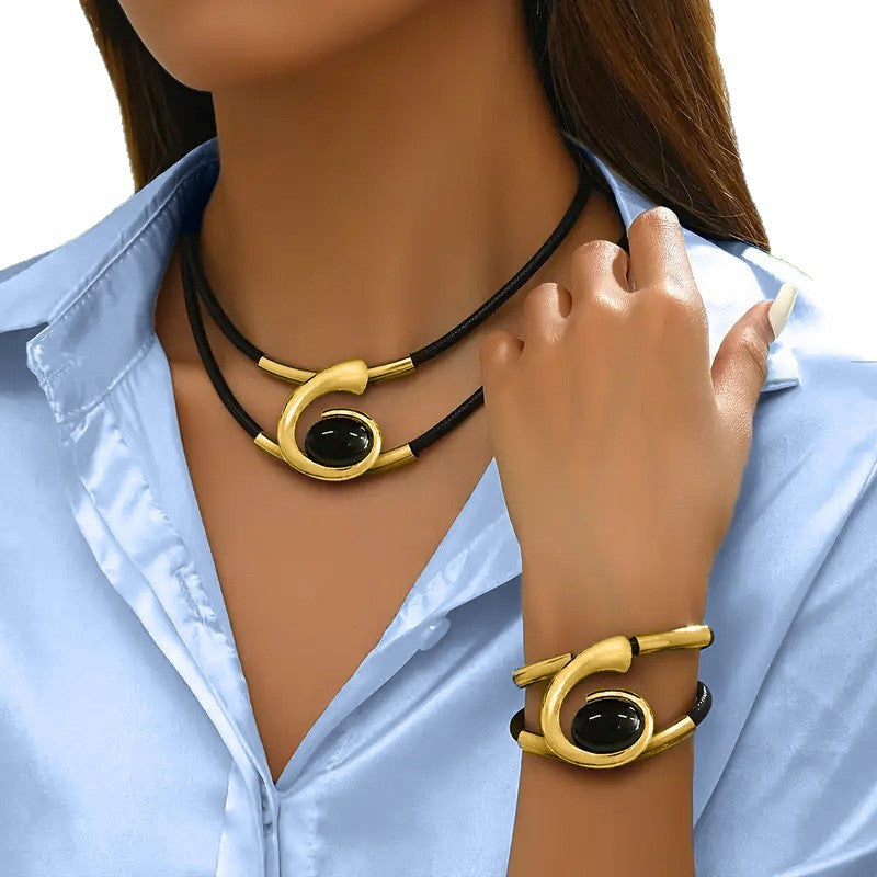 Trendy Pretty Stylish Elegant Retro Suit Jewelry Set
