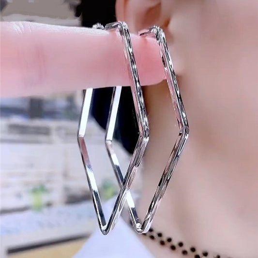 Grandeur Geometric Rhombus Ear Female Sier Needle Rings