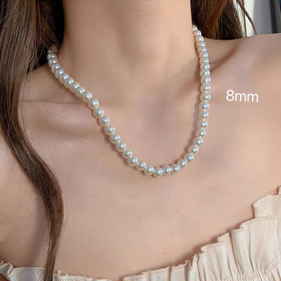 Women's Retro Glass Pearl For Light Luxury Necklaces