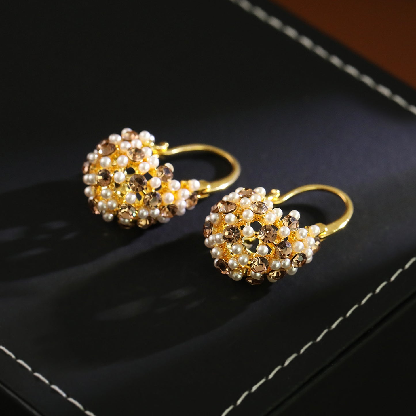 Pearl Flower Basket U-shaped Clip Exquisite Ear Buckle