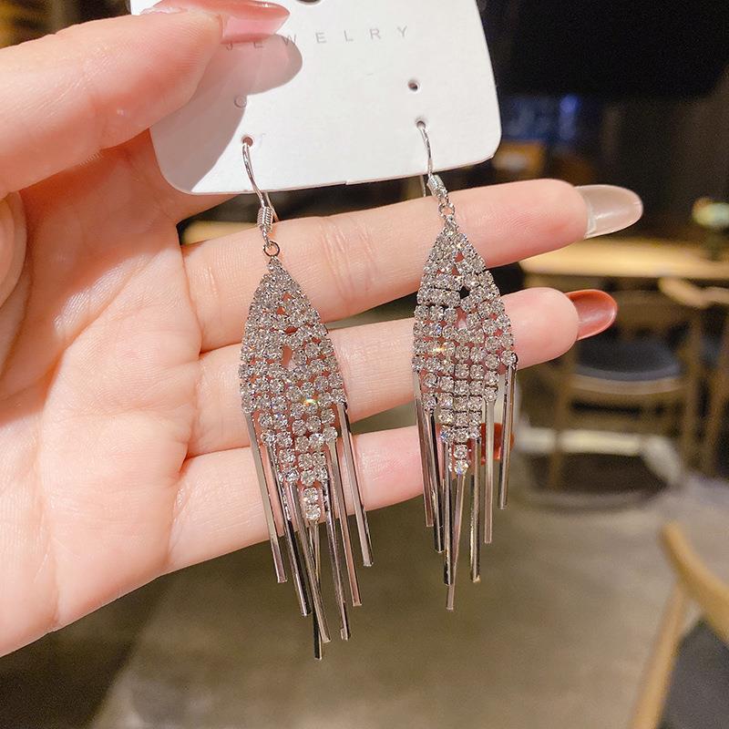 Women's Luxury Geometric Tassel Ear Hook Long Rings