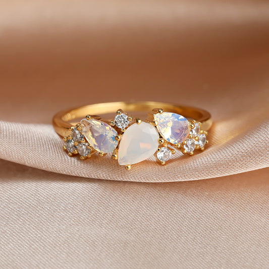 Water Drop Shape Design Simple Niche Ring