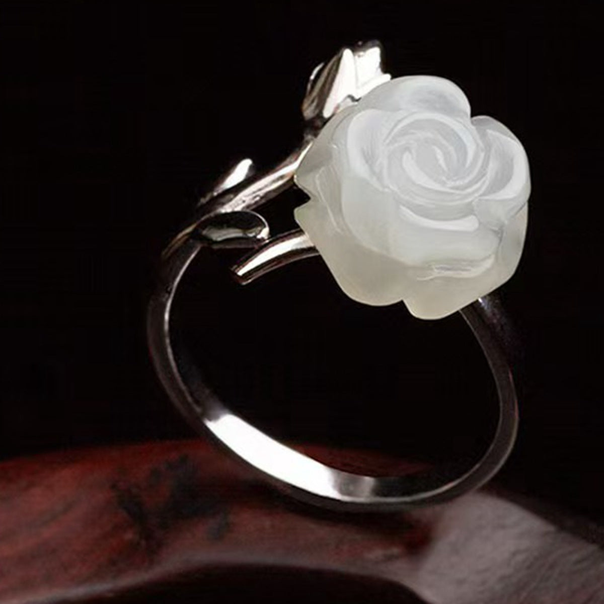 Men's Retro Punk Locomotive Style Beard Skull Ring