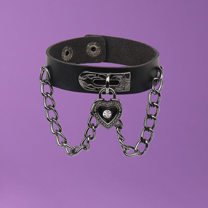 Bracelets à pendentif d'amour avec serrure en forme de cœur de style punk