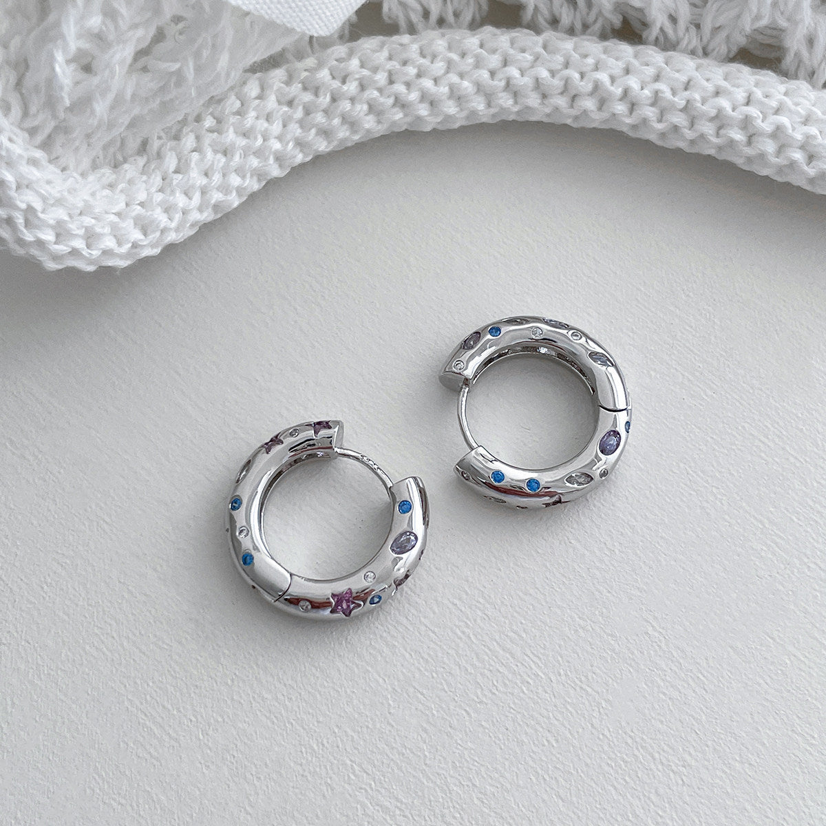 Women's Popular Ear Clip Female Niche Color Rings