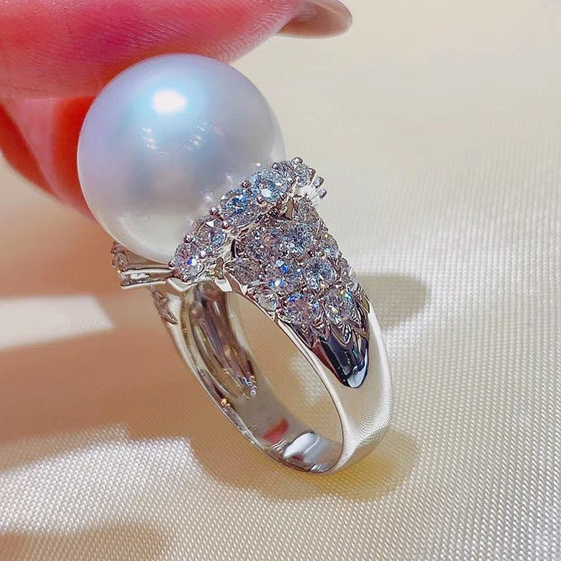 Women's Vintage Imitation Pearl Oversized Luxury Engagement Rings