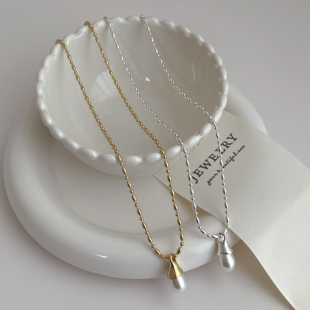 Women's Grain Metal Shell Bead High-grade Light Pendants