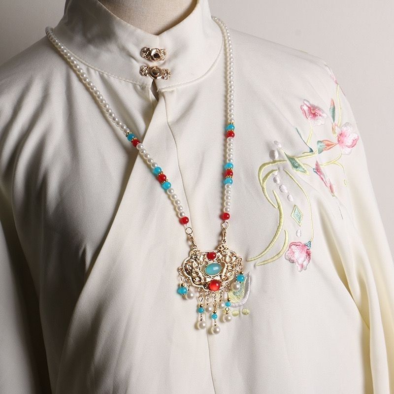 Women's Precious Stones Adult Tassel Longevity Lock Retro Ethnic Style Pendants