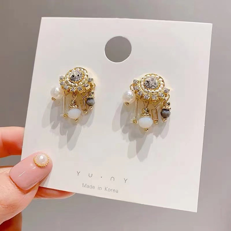 Women's Retro Style Fashionable High-grade Temperament French Earrings