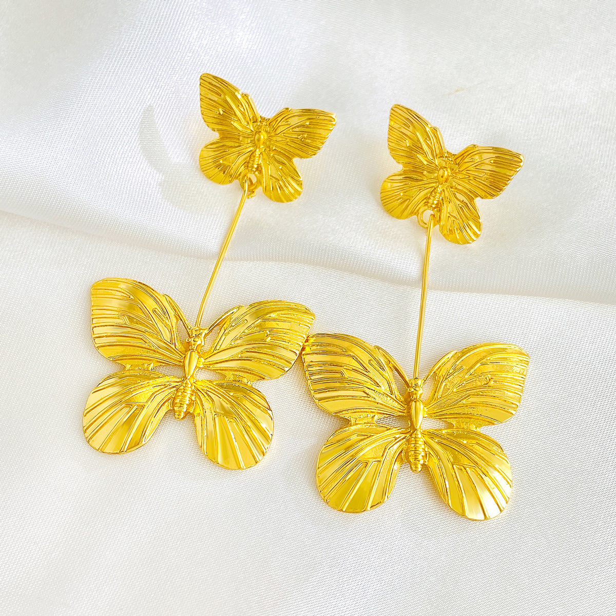 Women's Gold Butterfly Light Luxury Temperament Niche Earrings