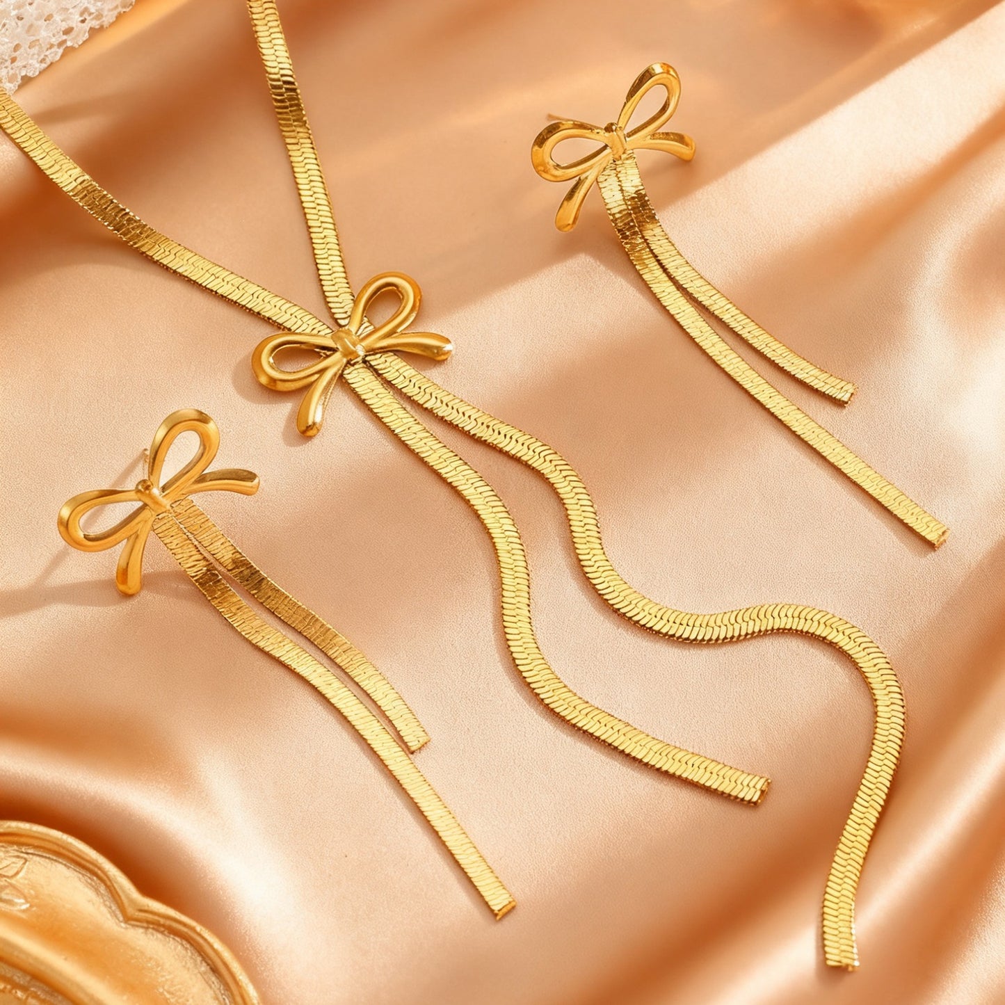 Attractive Bow Simple Stainless Steel Collarbone Jewelry Set