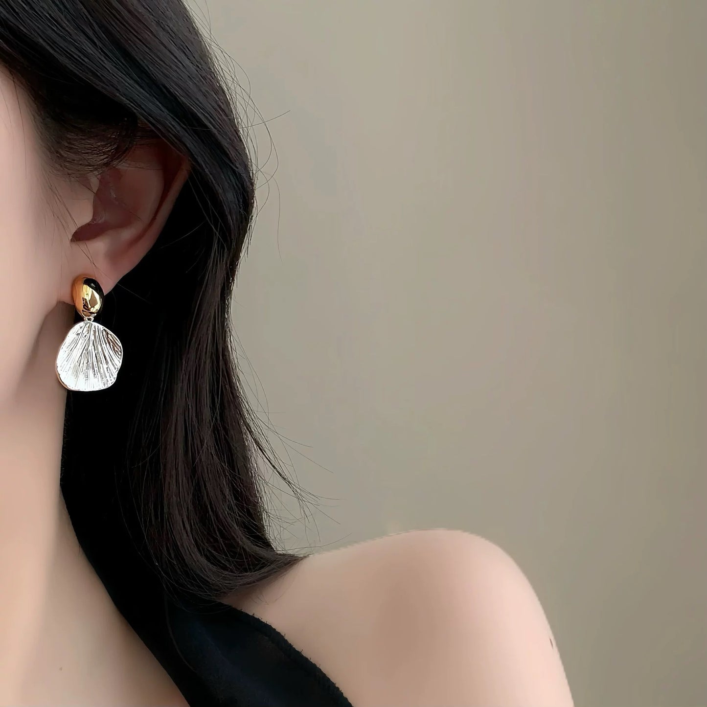 Women's Exquisite Bow Tassel Mosquito Coil Earless Light Luxury Minority Ear Clip