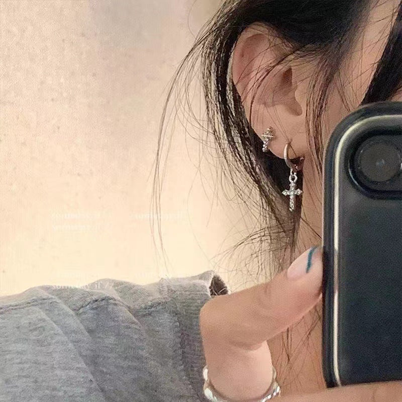 Women's Asymmetric Cross Style Temperament Ear Clip Cold Fashionable Stud Earrings