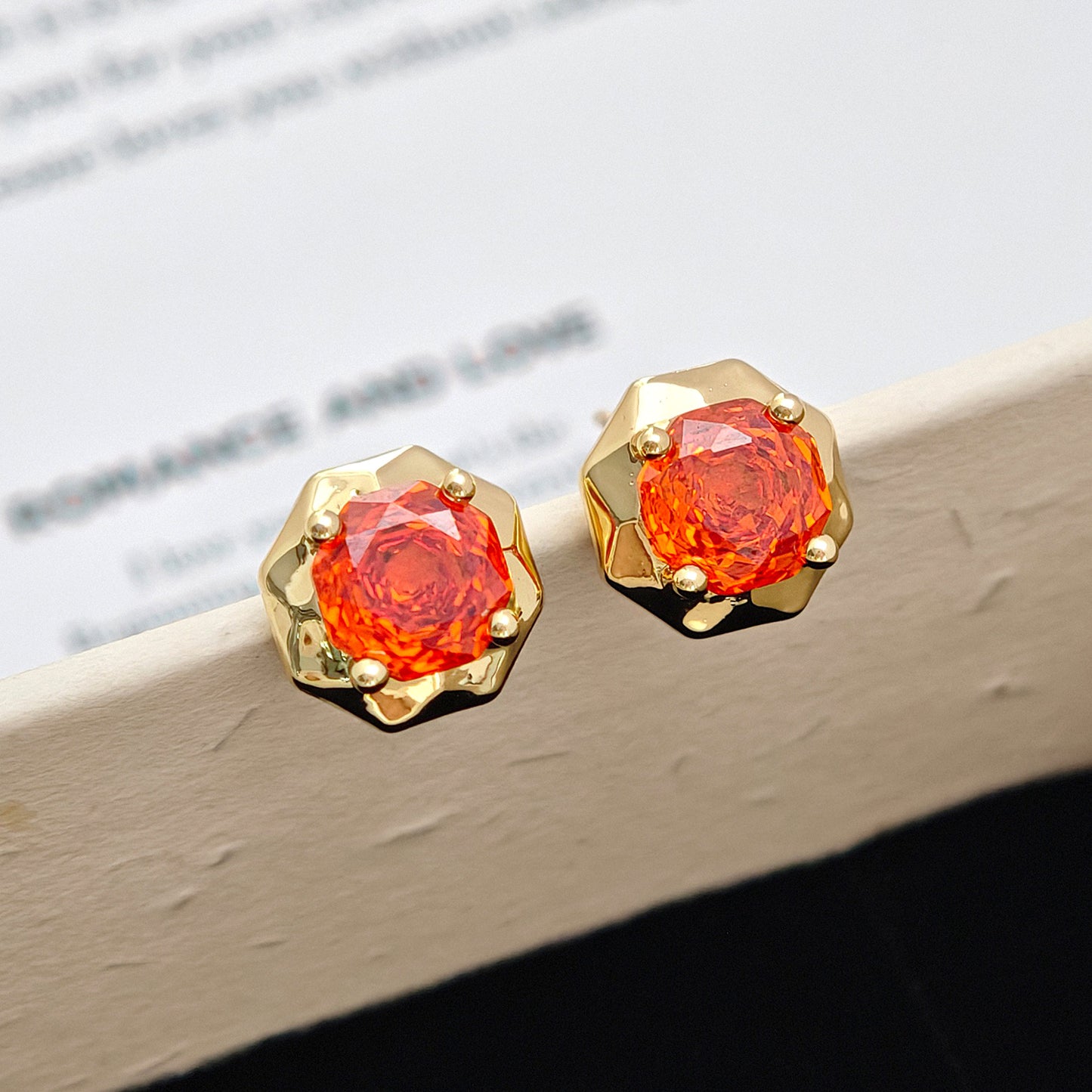 Women's Versatile Zircon Light Luxury Simple Casual Earrings