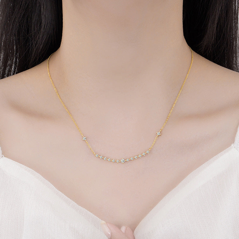 Clavicle Chain Female Smile Light Luxury Necklaces