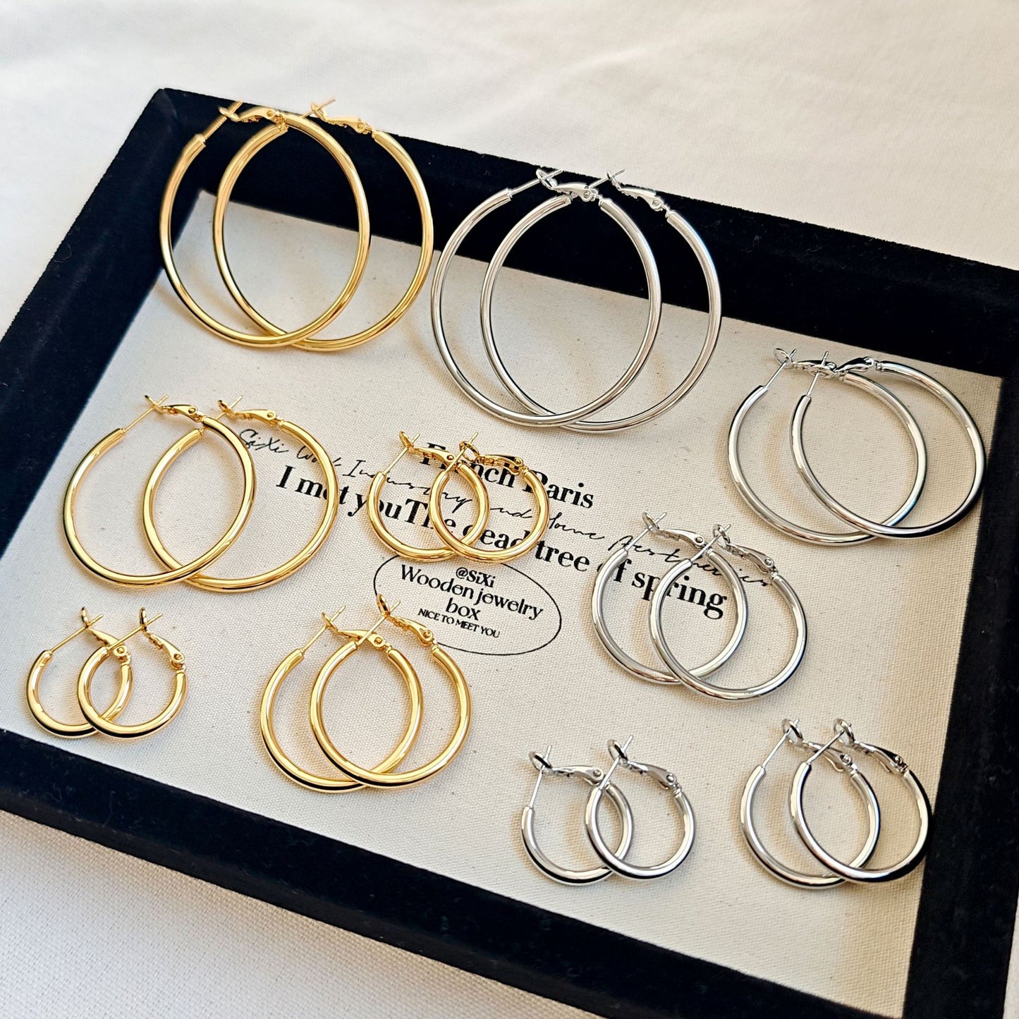 Classic Simple Large Light Luxury Personality Fashion Earrings