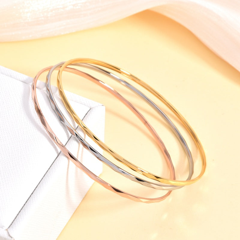 Design Diamond-shaped Simple Inner Diameter Live Bracelet