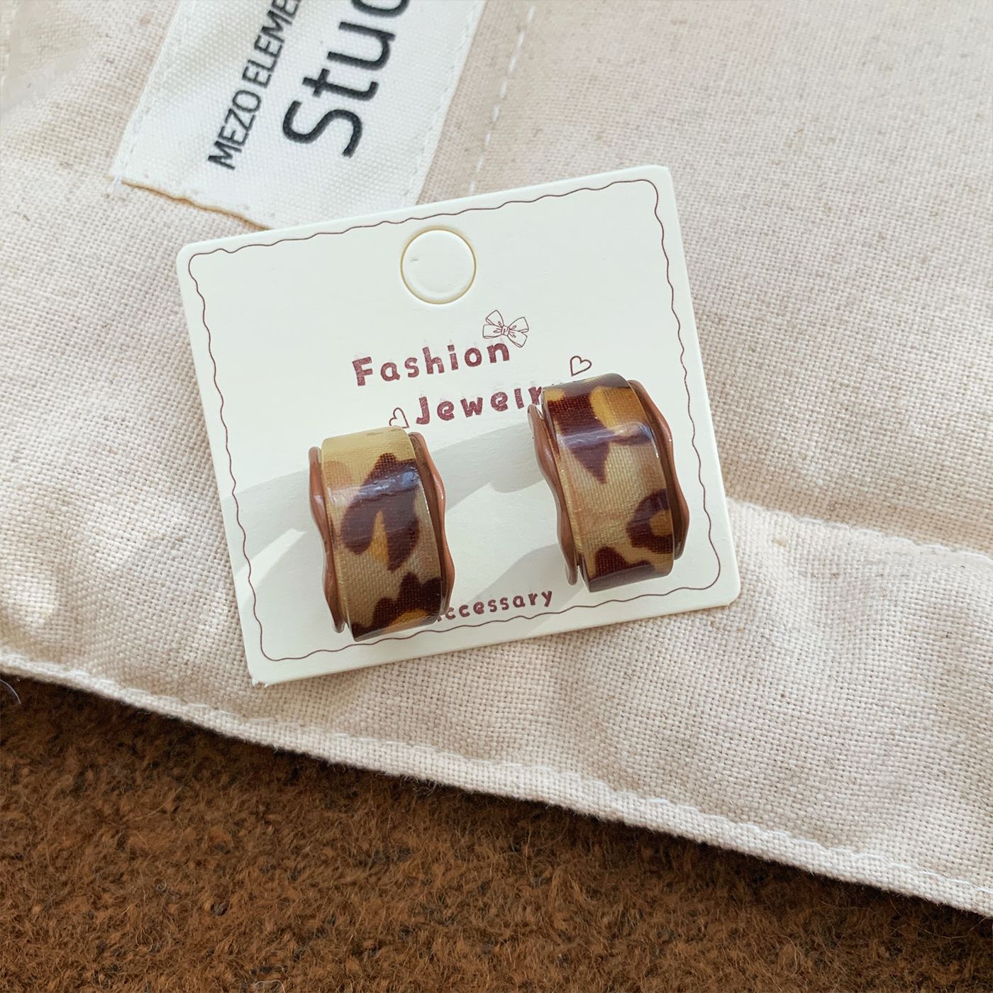 Retro Brown Leopard Printed Sier Needle Earrings