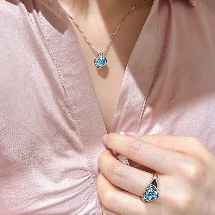 Women's Heart-shaped Colored Gems 2 Karat Blue Diamond Aquamarine Artificial Niche Jewelry Set