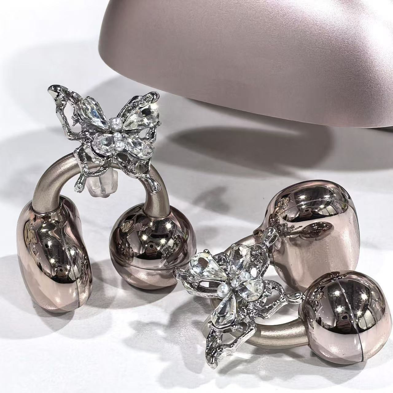 Diamond Bow Headset Drill Buckle Design Light Luxury High-grade Earphone Ear Clip