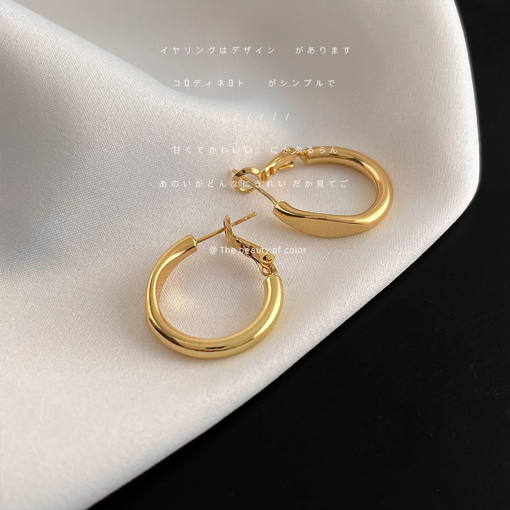 Women's Cold Style Simple Glossy Clip Korean Ear Buckle