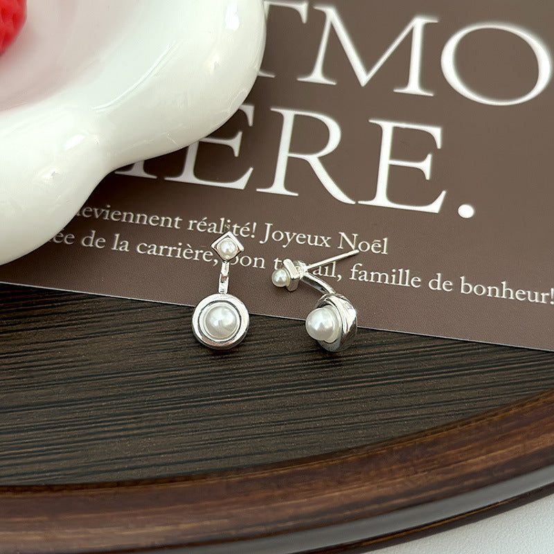 Boucles d'oreilles exquises et polyvalentes de haute qualité au design simple pour femmes