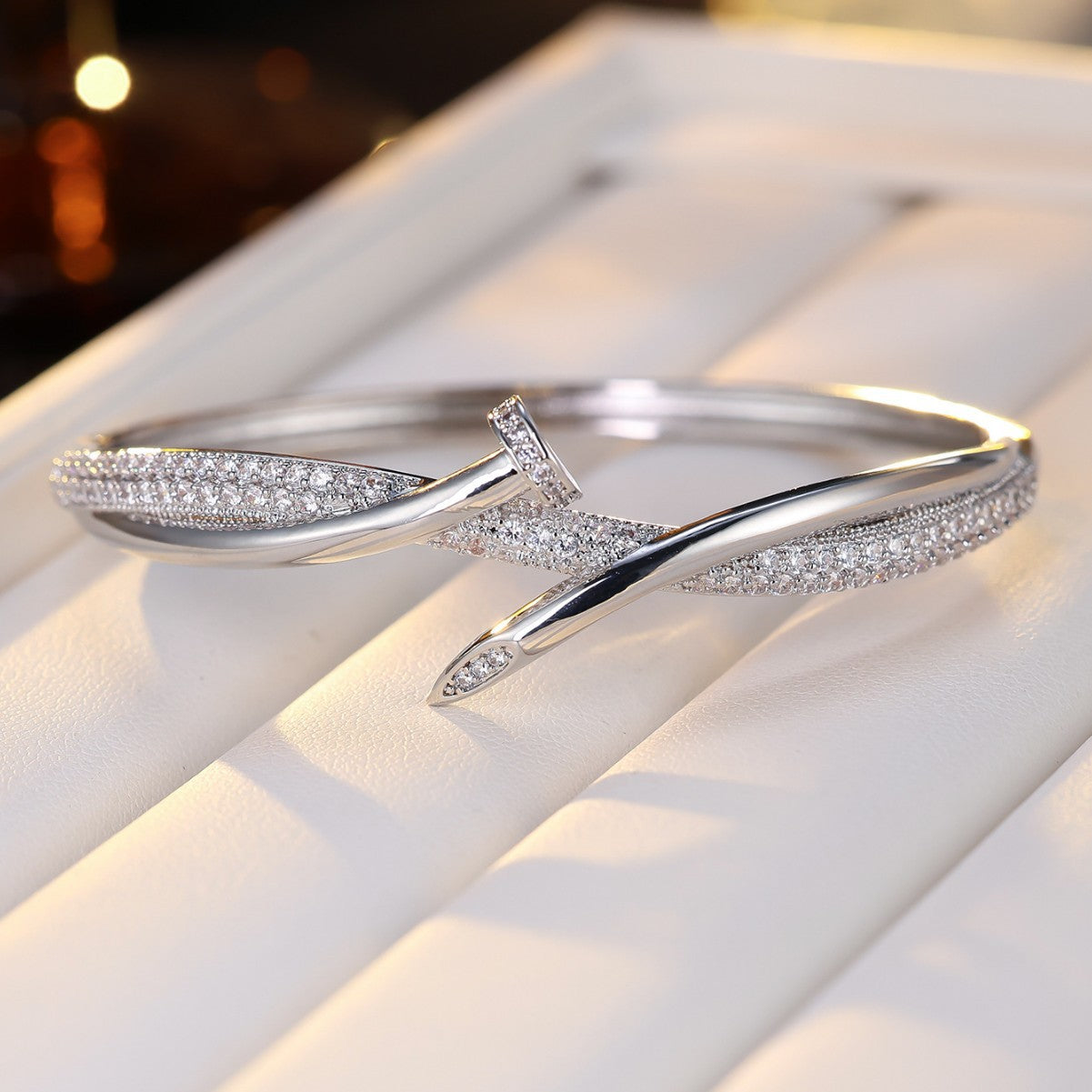 High-grade Nail Surround Shape Fashion Exquisite Bracelets