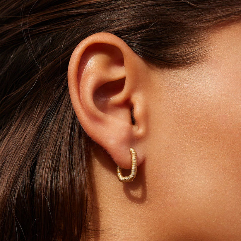 Simple Fashion Elegant Unique Horizontal Bar Metal Texture Ear Clip Rings