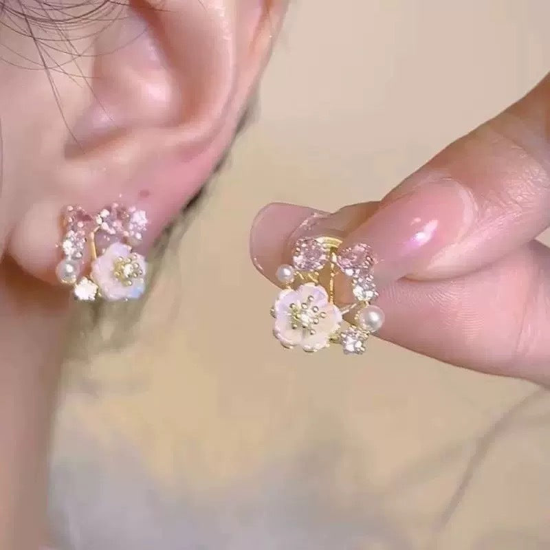 Women's Flower Zircon For Design Fashionable Temperamental Without Rings