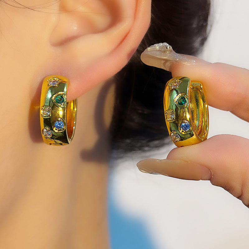 Real Gold Electroplating Simple Exquisite Color Zircon Special Interest Light Stud Earrings
