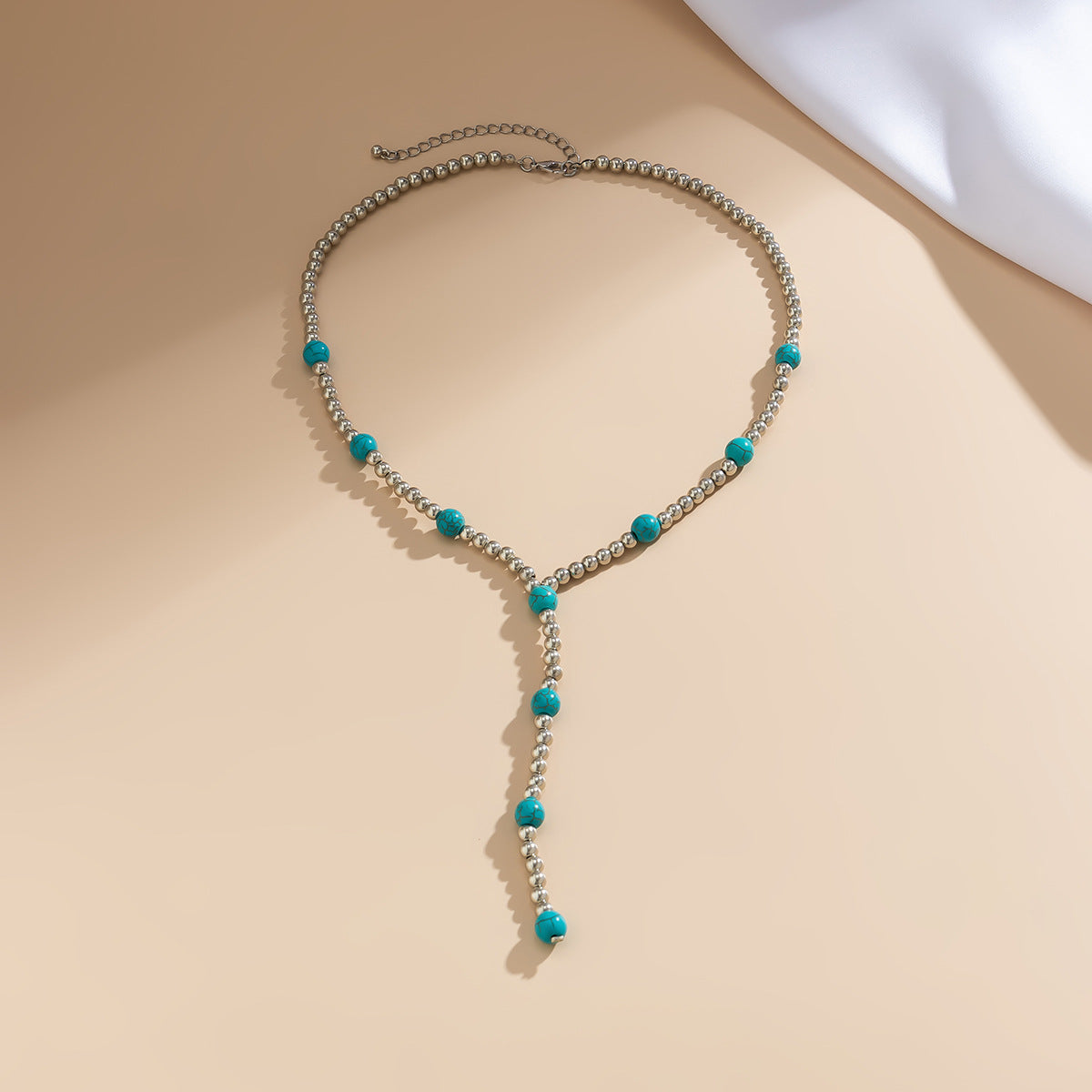 Style Retro Turquoise Beaded Clavicle Niche Necklaces