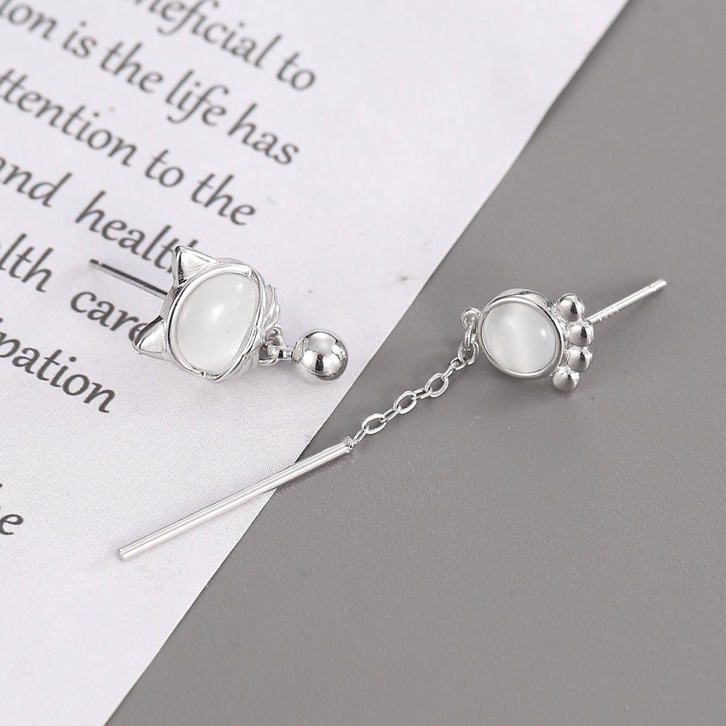 Women's Heart Asymmetric Kitten For Trendy Light Earrings