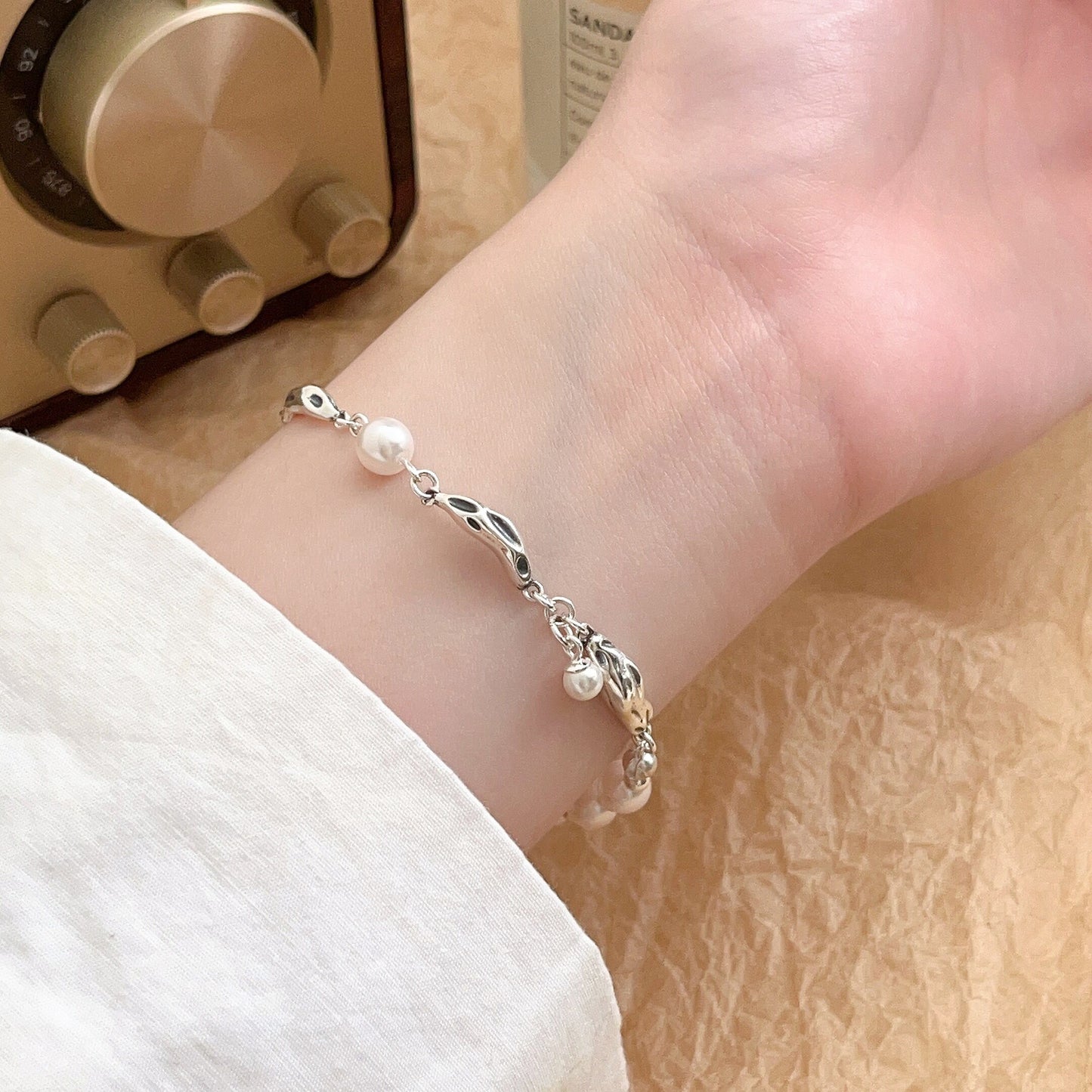 Bracelets de perles de conception de boucle féminine Sterling Pearl