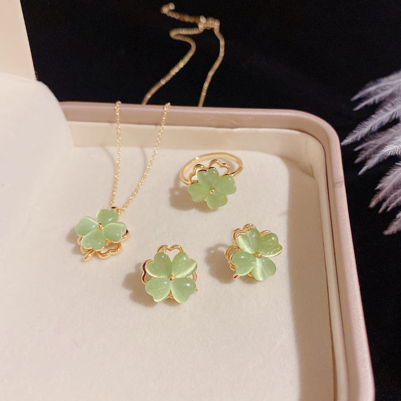 Clover Green Opal Rotatable Ear Fashion Jewelry Set