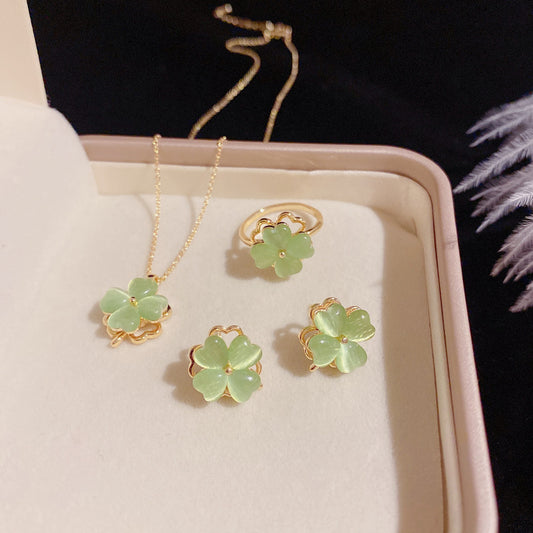 Clover Green Opal Rotatable Ear Fashion Jewelry Set
