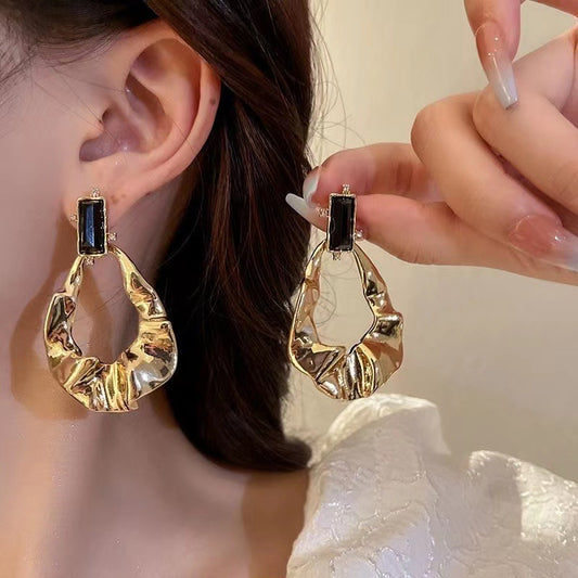 Irregular Metal Pleated Exaggerated Design Geometric Earrings