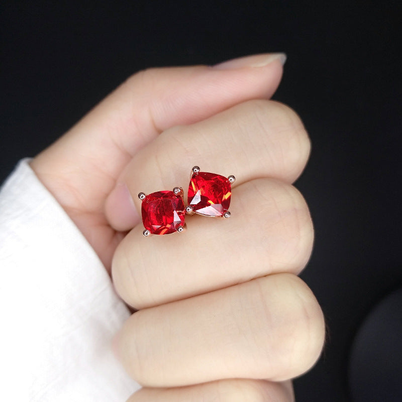 Ruby Rose Gold High-grade Red Diamond Ear Jewelry Set