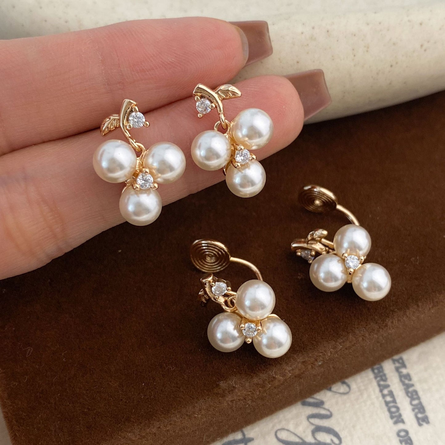 Pearl Simple Temperament Wild One Champagne Gold Light Luxury High-grade Ear Clip