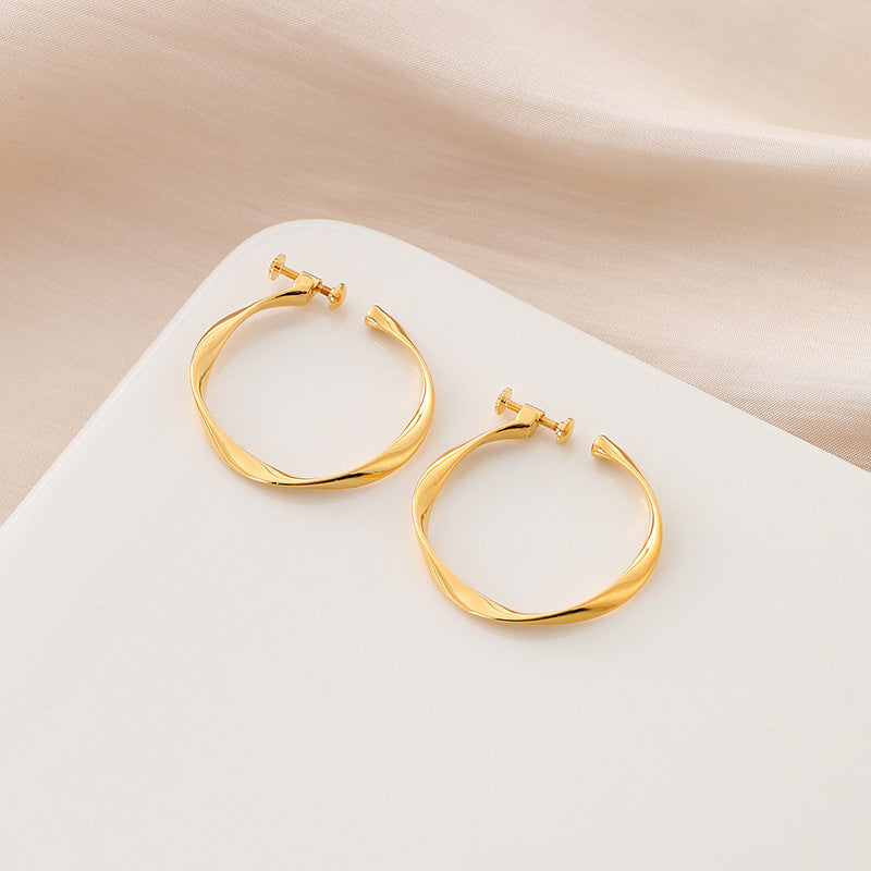 Simple Metal Wave Twisted Round Spiral Ear Clip