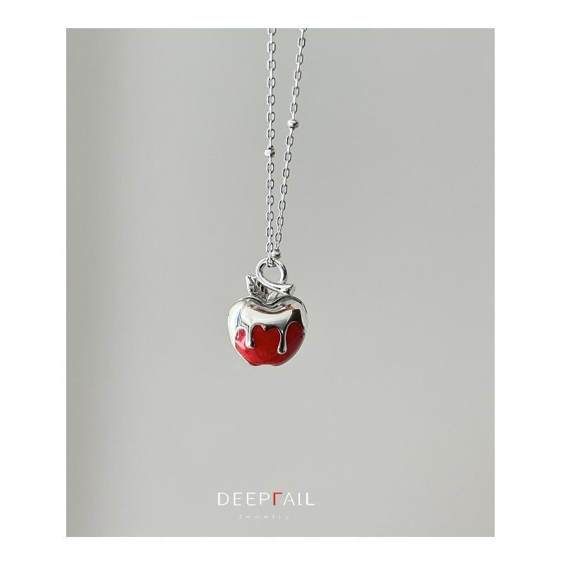 Safe Smooth Christmas Romantic Red Apple Clavicle Chain Pendants