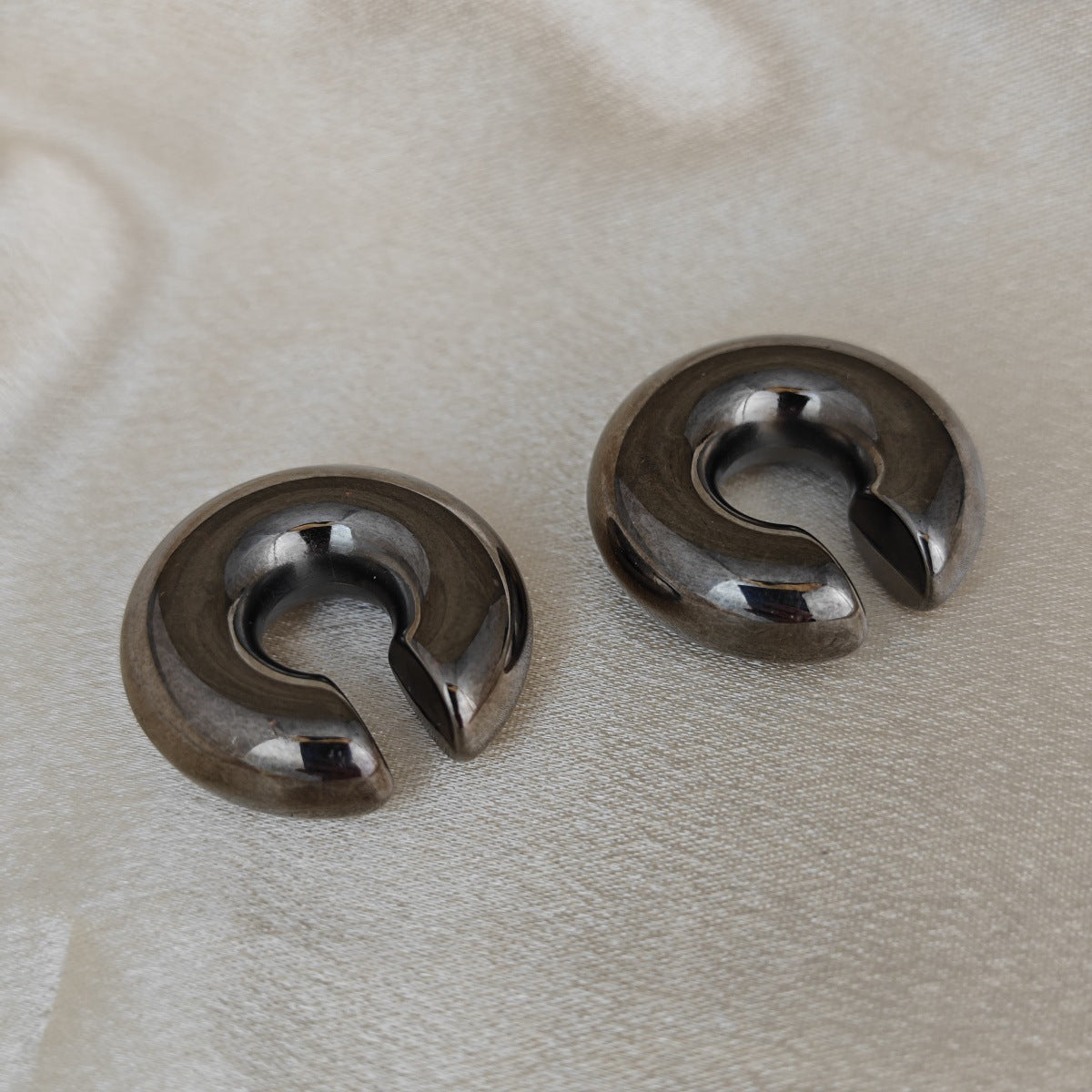 Acrylic Candy Color Matte Simple Design Ear Clip