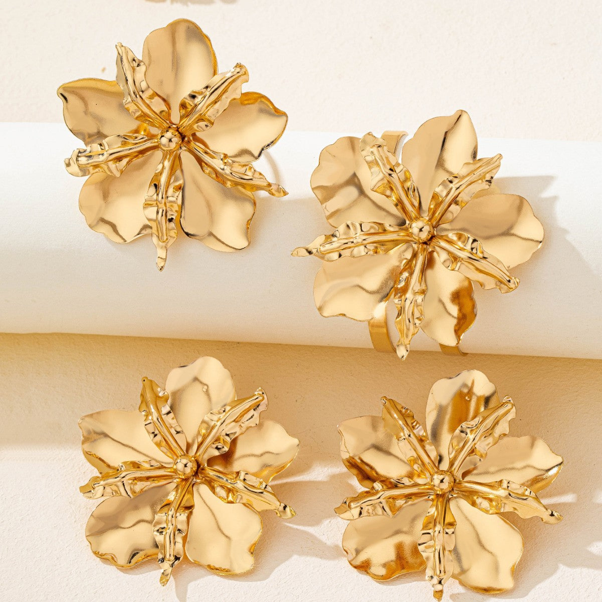 Women's Fashion Ear Retro Beautiful Exaggerated Floral Rings