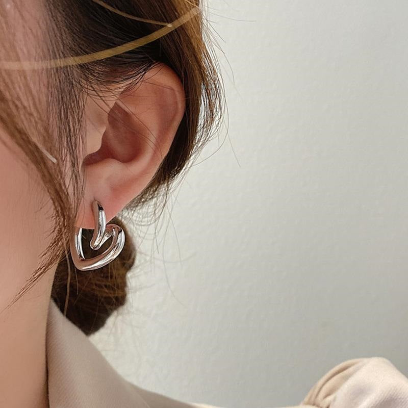Love Heart Female Retro Fashion Personalized Sweet Cool Peach Earrings