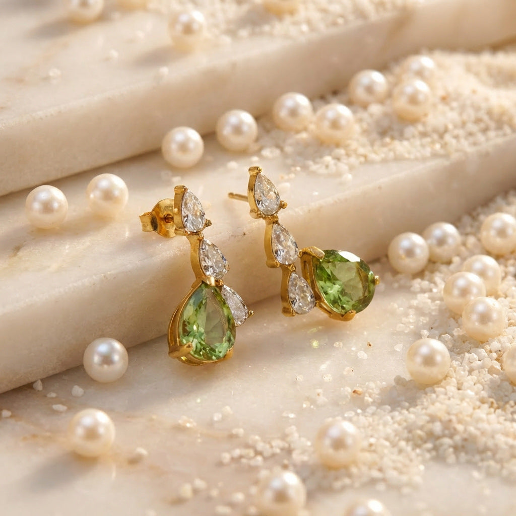 Light Luxury Design Drop-shaped Zircon Pear-shaped Gold Stud Earrings
