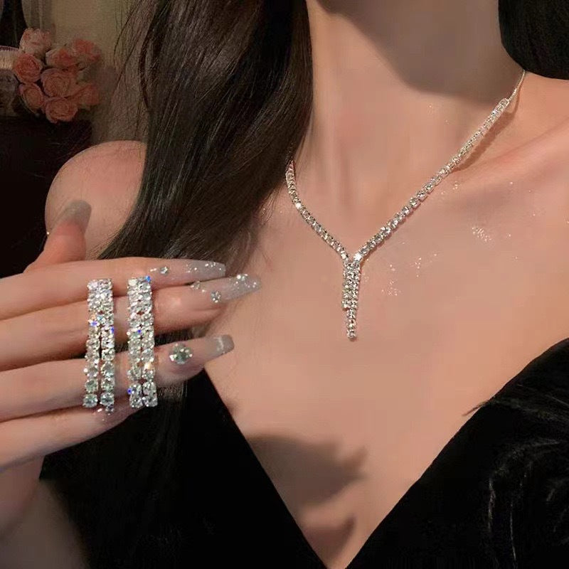 Women's Shiny Full Rhinestone Zircon Tassel Light Luxury High-grade Clavicle Chain Jewelry Set